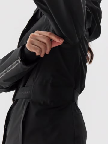 4F Ski-/ Snowboardjacke in Schwarz