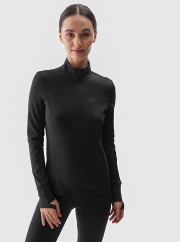 4F Podkoszulek termiczny w kolorze czarnym