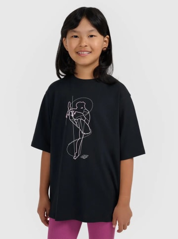 4F Shirt in Schwarz