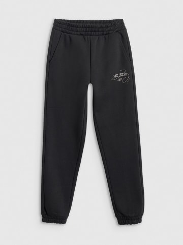 4F Sweathose in Schwarz