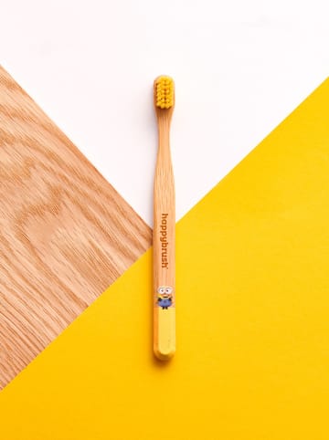 happybrush 4er-Set: Zahnbürsten "Minions Bamboo" in Beige