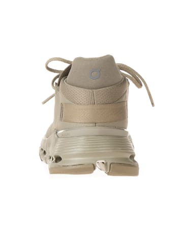 ON RUNNING Buty "Cloudnova 2" w kolorze beżowym do biegania