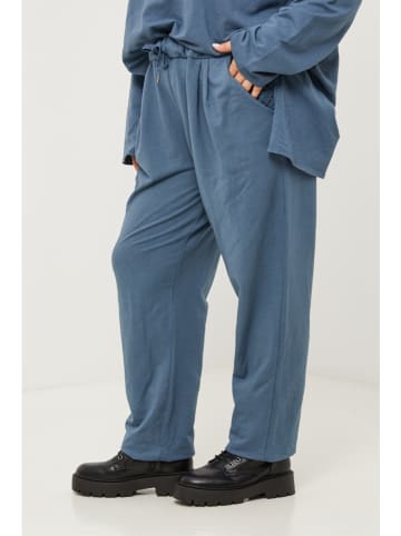 Curvy Lady Spodnie w kolorze niebieskim