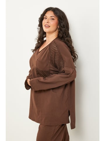 Curvy Lady Longsleeve bruin