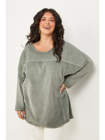 Curvy Lady Longsleeve in Khaki