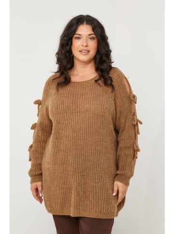 Curvy Lady Pullover in Hellbraun
