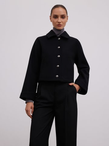 BGN Kurtka przejściowa w kolorze czarnym