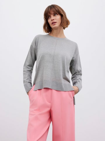 BGN Sweter w kolorze szarym