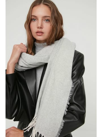 trendyol Szal w kolorze jasnoszarym