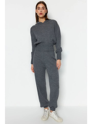trendyol 2-delige outfit antraciet
