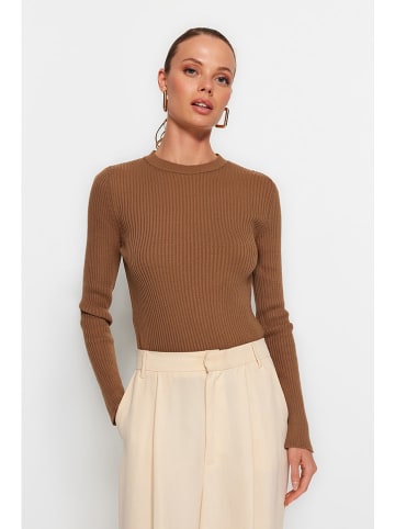 trendyol Pullover in Hellbraun