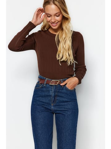 trendyol Pullover in Dunkelbraun