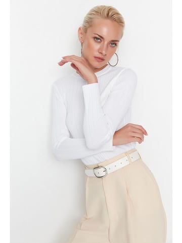 trendyol Sweter w kolorze kremowym