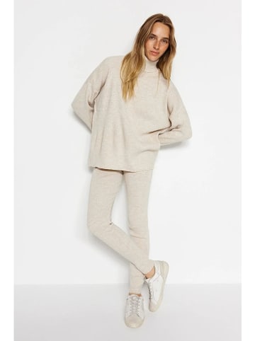 trendyol 2-delige outfit crème