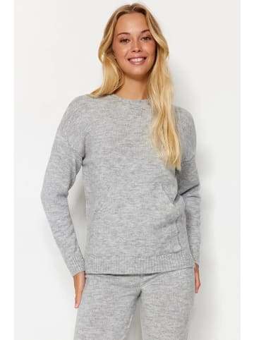 trendyol 2-delige outfit grijs