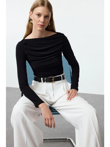 trendyol Longsleeve in Schwarz