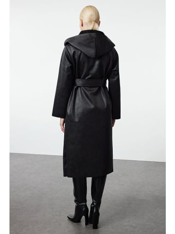 trendyol Übergangsmantel in Schwarz