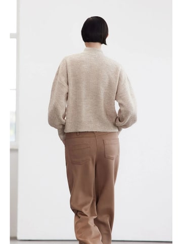 trendyol Sweter w kolorze beżowym