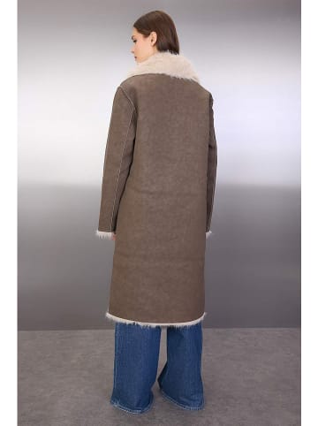 trendyol Płaszcz w kolorze szarobrązowym ze skóry syntetycznej