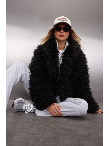 trendyol Teddyjas zwart