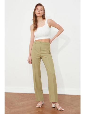 trendyol Hose in Oliv