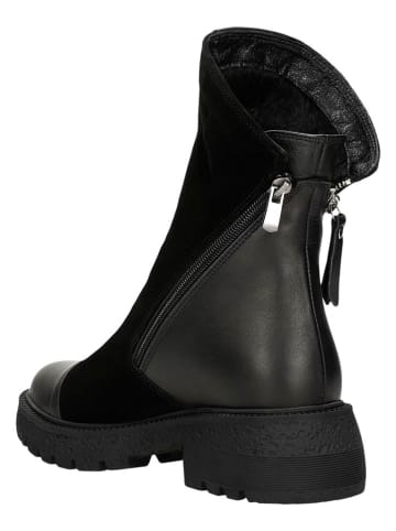 Wojas Skórzane botki w kolorze czarnym