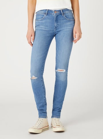 Wrangler Spijkerbroek "Riptide" - skinny fit - lichtblauw