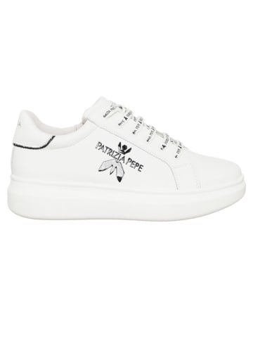 Patrizia Pepe Skórzane sneakersy w kolorze białym