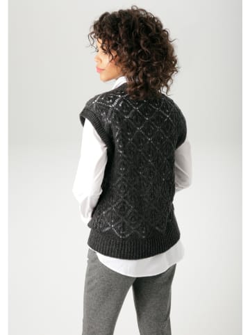 Aniston Spencer zwart