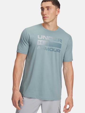 Under Armour Shirt in Hellblau