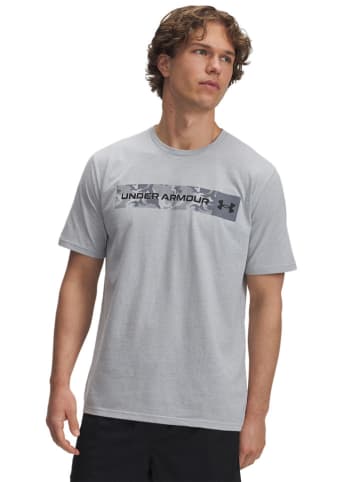 Under Armour Funktionsshirt in Grau