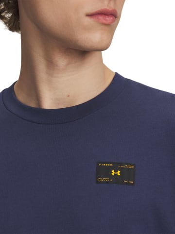 Under Armour Shirt in Dunkelblau
