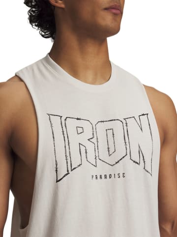 Under Armour Trainingstop in Beige