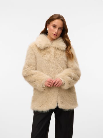 Vero Moda Kurtka przejściowa w kolorze beżowym