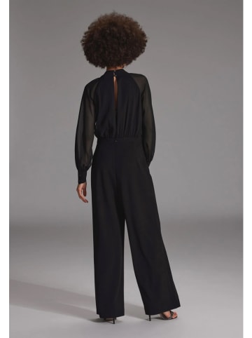 SWING Jumpsuit in Schwarz
