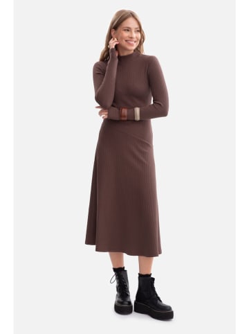 Be Wear Sukienka w kolorze jasnobrązowym