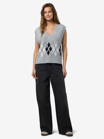 Noisy may Pullunder in Grau