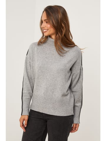 Soft Cashmere Golf w kolorze szarym