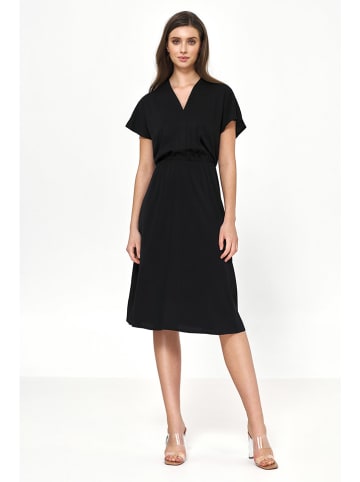 Nife Kleid in Schwarz