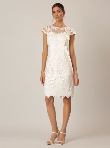 APART Kleid in Weiß