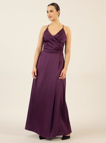 APART Kleid in Aubergine