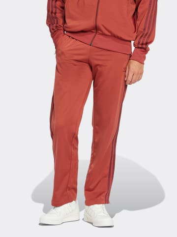adidas Sweathose in Rot