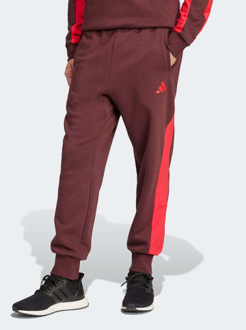 adidas Sweathose in Rot