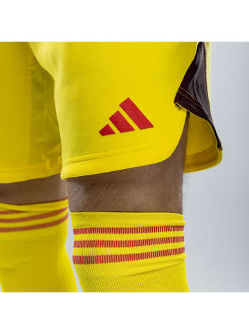 adidas Szorty funkcyjne "Tiro23 Pro" w kolorze żółtym