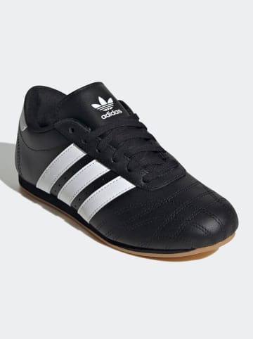 adidas Sneakers "TAEKWONDO LACE J" in Schwarz/ Weiß