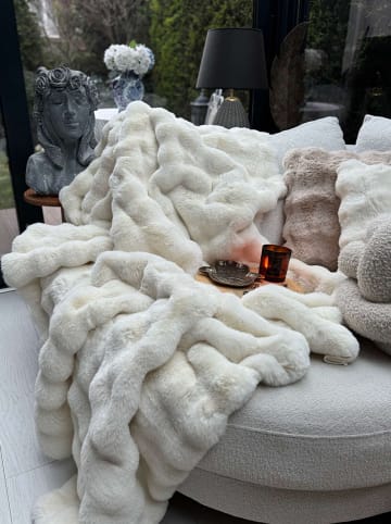 Elizabed Plaid in Creme