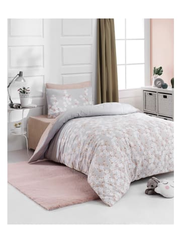 Elizabed Beddengoedset lichtroze