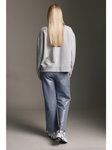 Cotton Candy Sweatshirt in Hellgrau