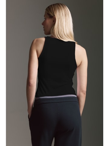 Cotton Candy Top in Schwarz