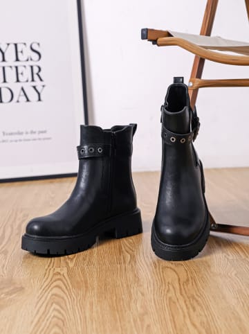 Sixth Sens Boots in Schwarz